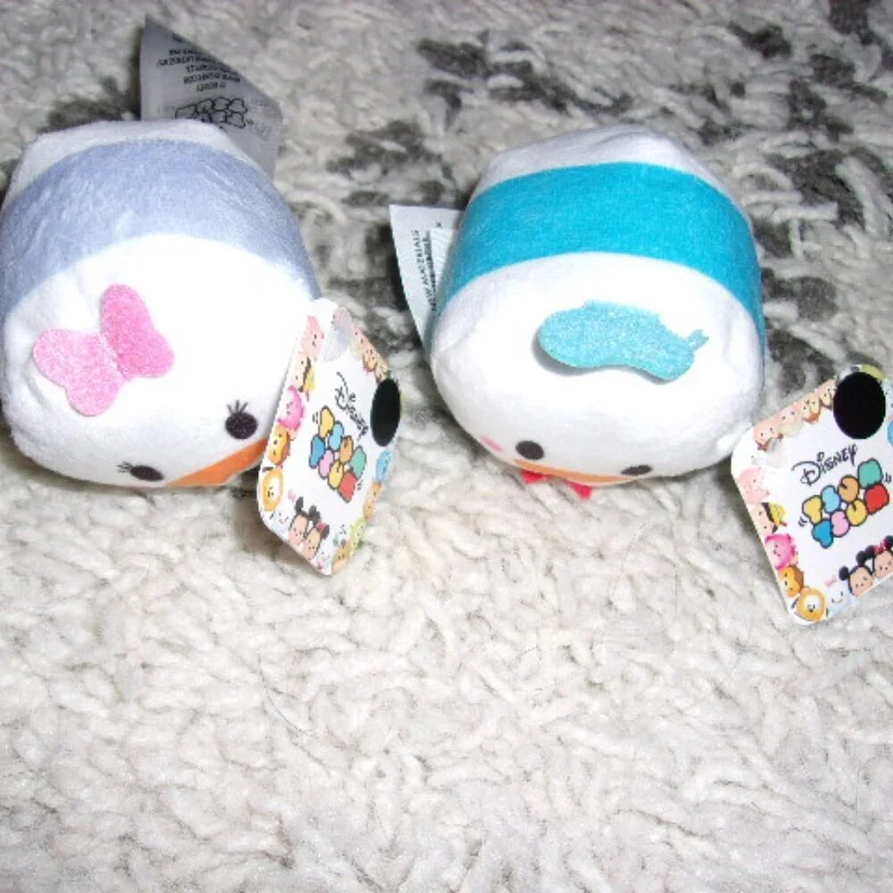 Bundle of Donald & Daisy small Tsum Tsum stuffed animals New